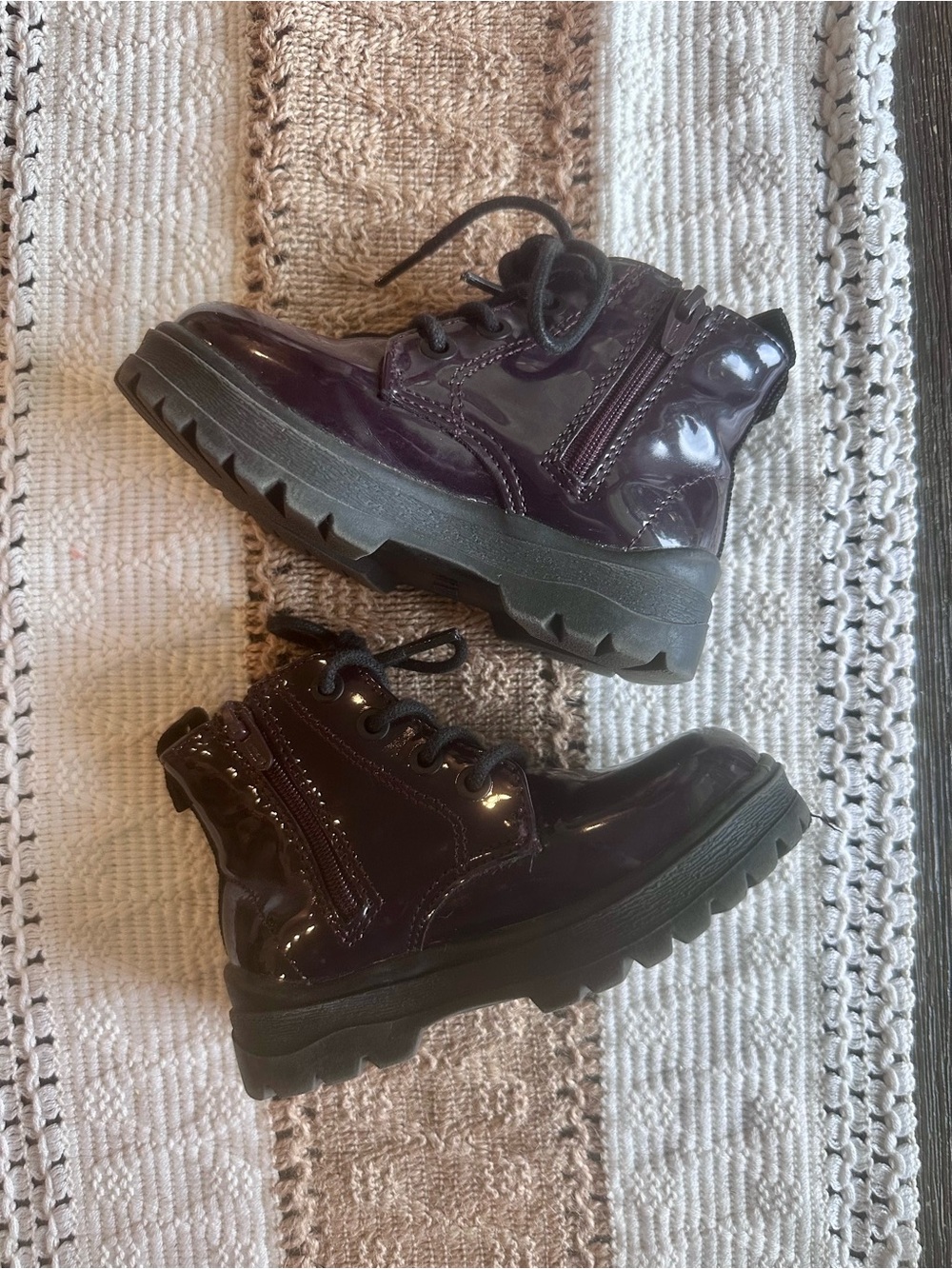 Zara Toddler Patent Leather Dark Purple Lace-Up Boots EU Size 21